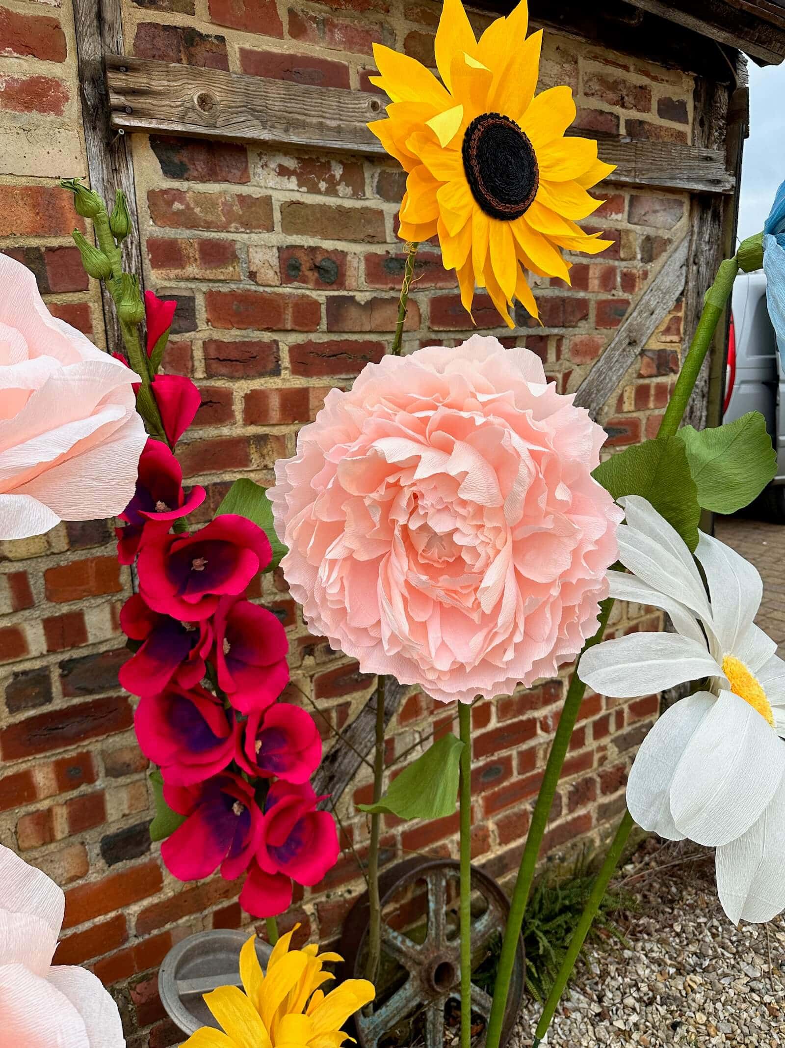 giant crepe paper flowers